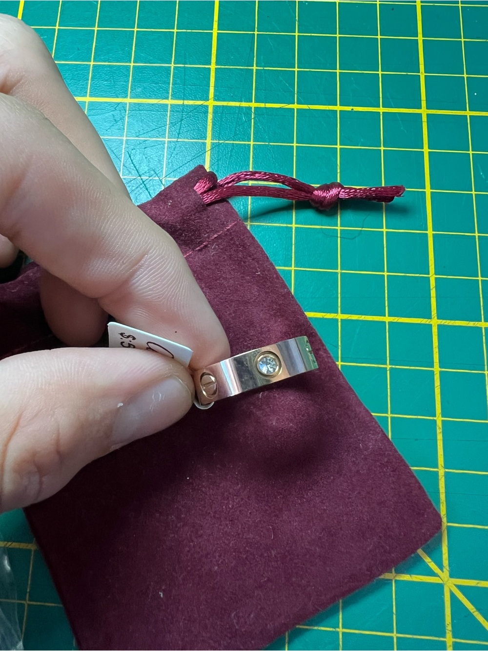 Gold Cartier love diamond ring 750 - Picture 8 of 16